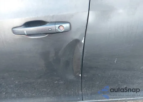 2015 Chrysler 300 Limited z USA, uszkodzony, nr VIN 2C3CCAAG3FH772815